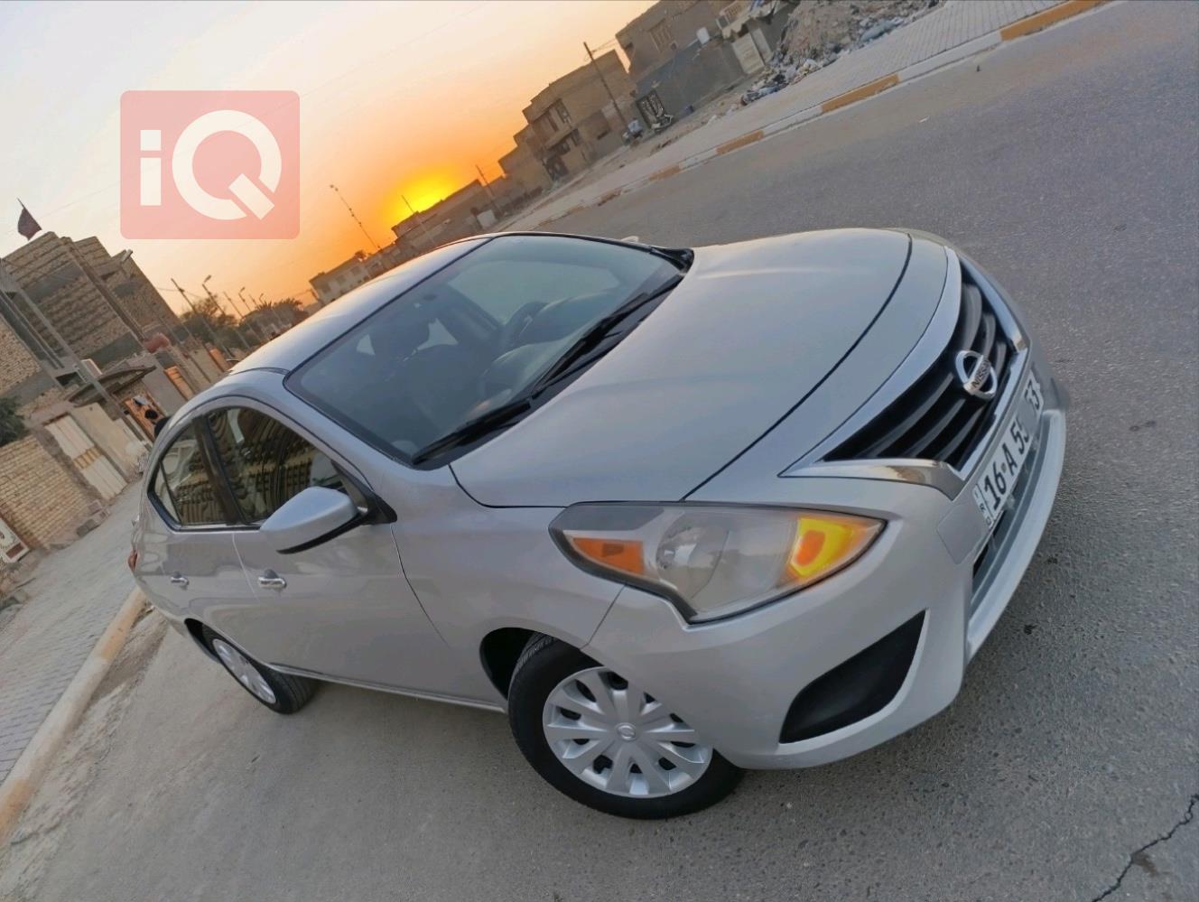 نیسان ڤێرسا